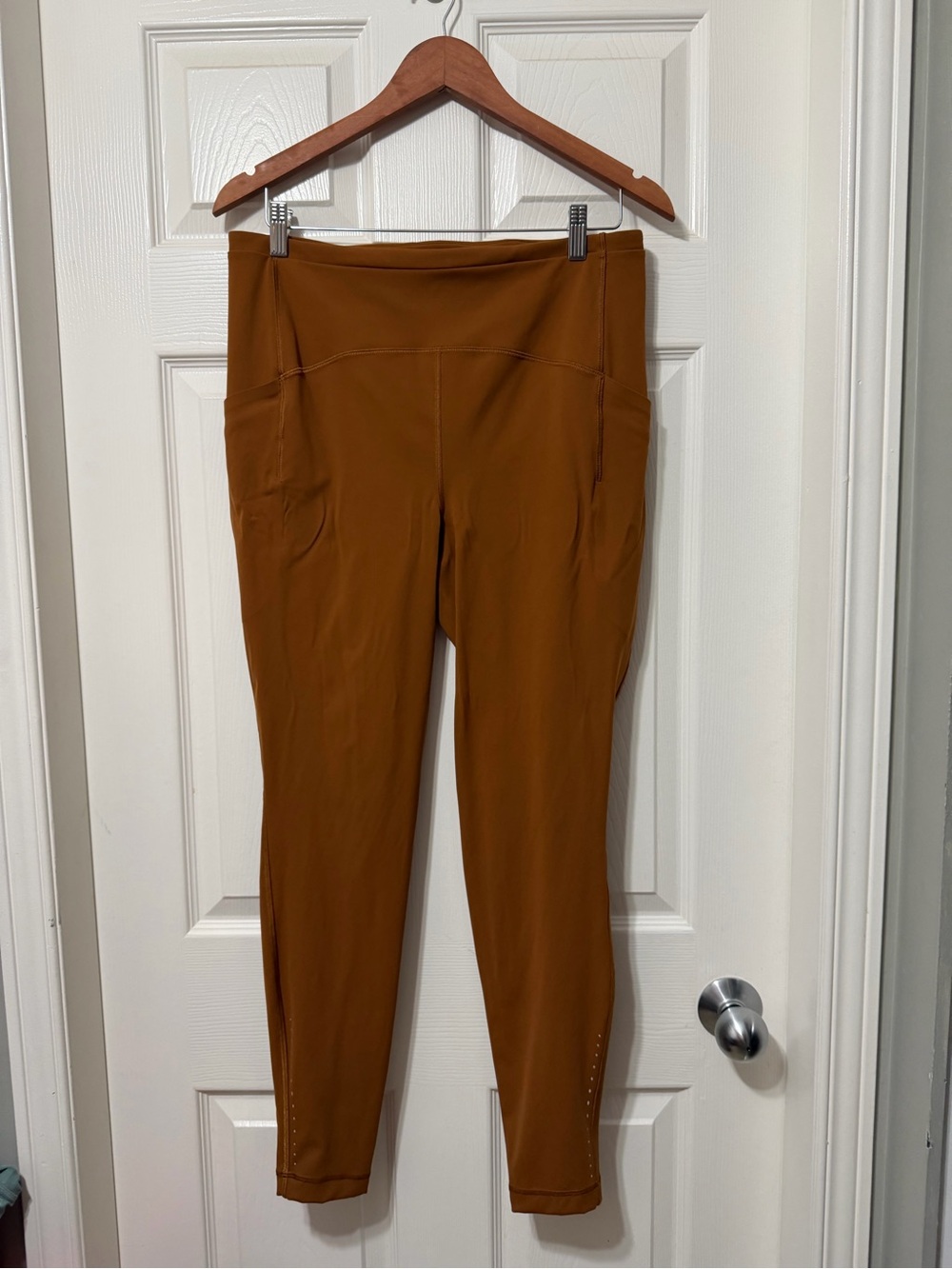 lululemon athletica swift speed high rise tight pant leggings size 12 euc